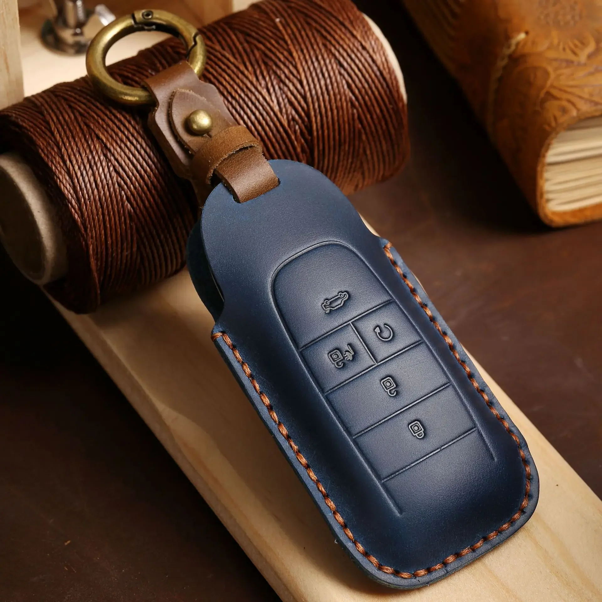 

1pc Leather 5 Buttons Car Key Cover Case Protect Shell Holder For GAC AION Y Plus S V LX IA5 Smart Remote Keychain Accessories