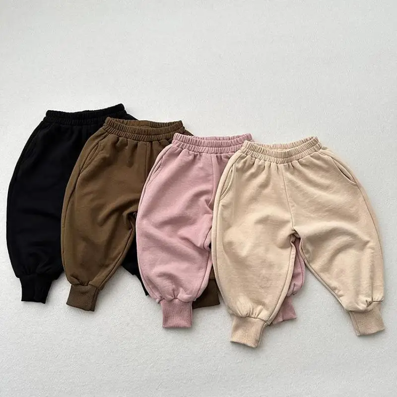 

Осень 2024, новые детские свободные брюки, однотонные спортивные штаны для девочек, повседневные штаны для маленьких мальчиков, хлопковые детские шаровары, одежда для малышей