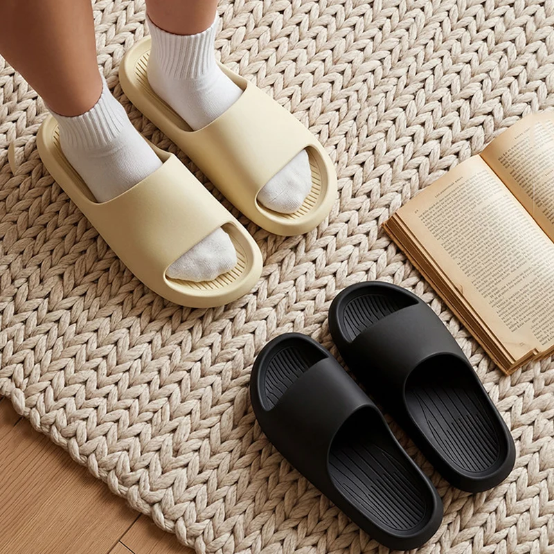 

Soft Cloud Sole Lightweight Indoor Slippers Women 2026 Summer Comfort Thick Bottom Silent Bedroom Slippers Home Slides Unisex