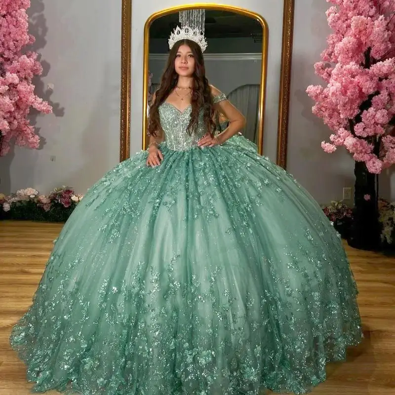 

Sparkly Mint Green Princess Quinceanera Dresses Off Shoulder Ball Gown Sequin Appliques Lace Crystals Beads Tull Sweet 16 Dress