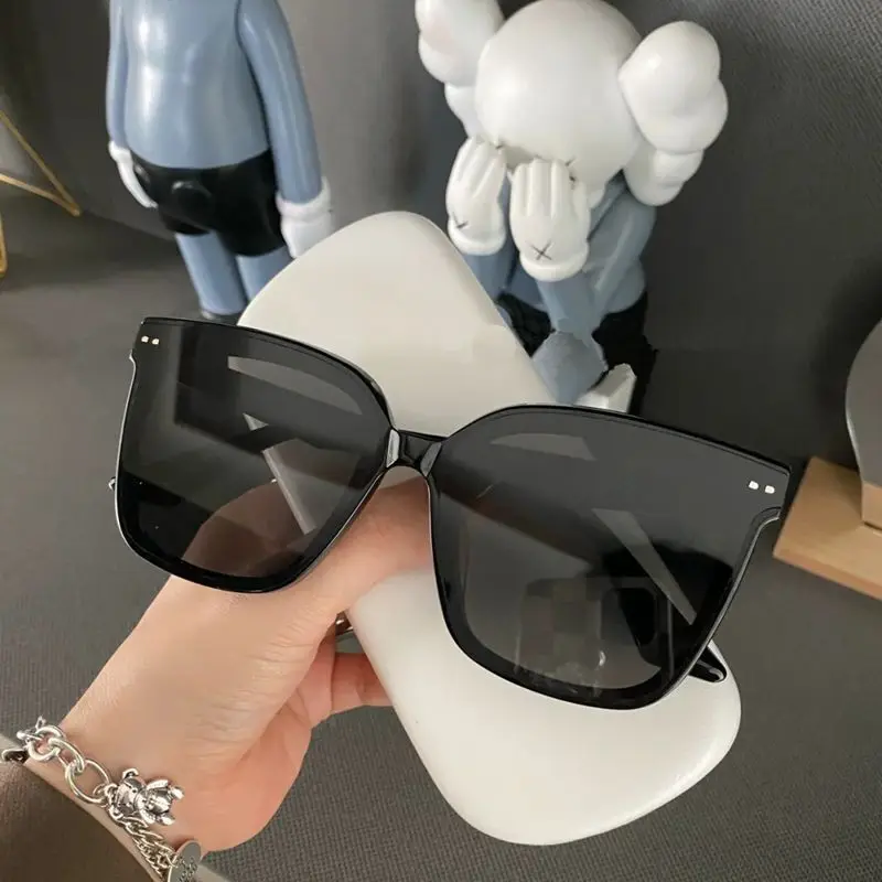 

Drive in Style with GM UV Protection Sunglasses Enhance Your Look and Slim Down Your Face