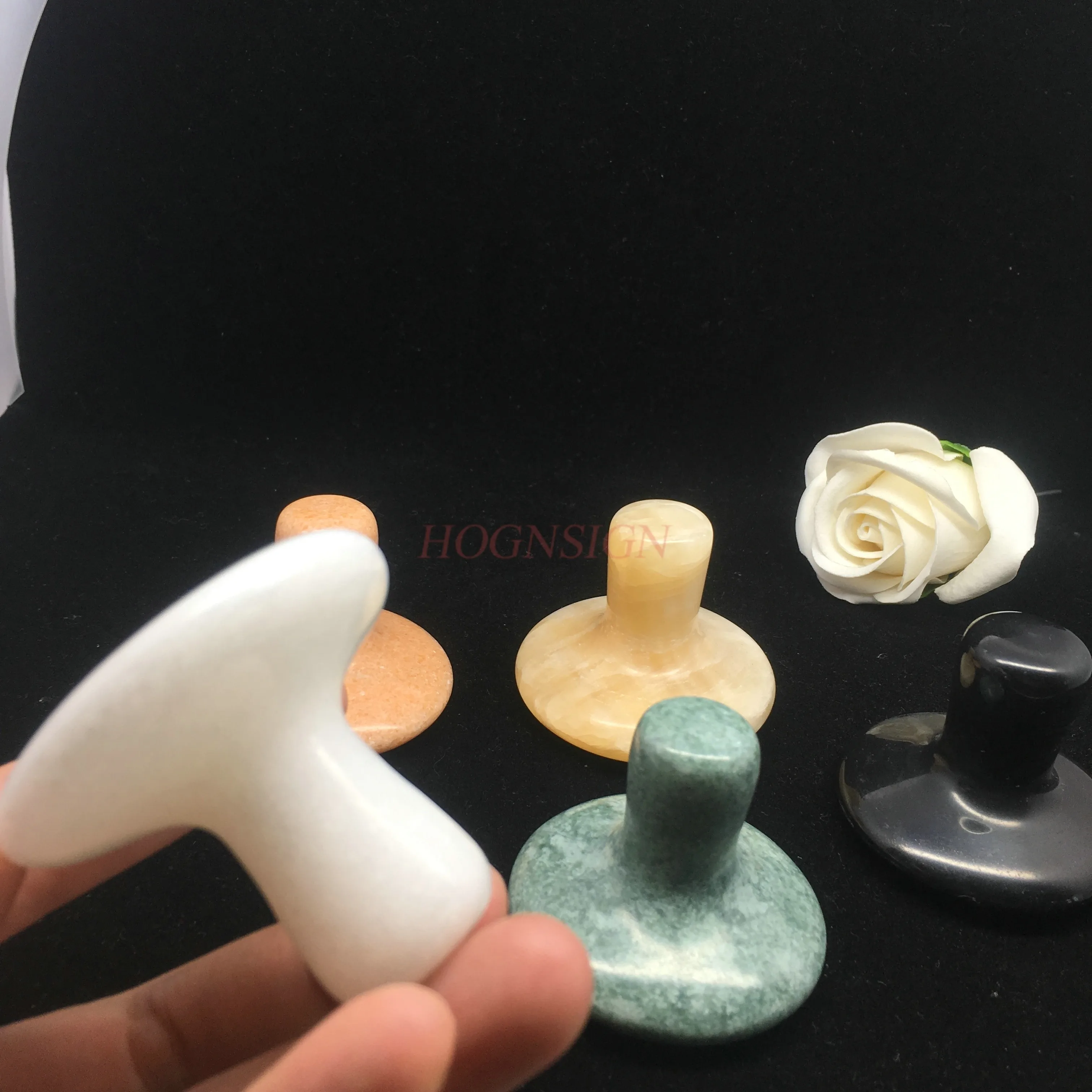 1PCS Natural jade mushroom head massage stone facial facial beauty topaz mushroom head energy stone jade scraping board