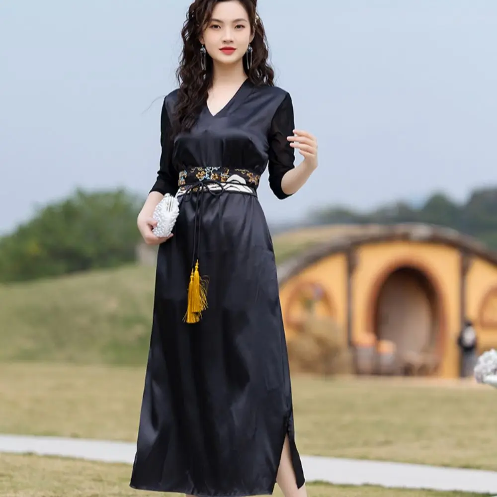 

Fashion With Waistband 3/4 Sleeve Dress Chinese Style V Neck Embroidered Dress Vintage Elegant Slim Midi Dress Party