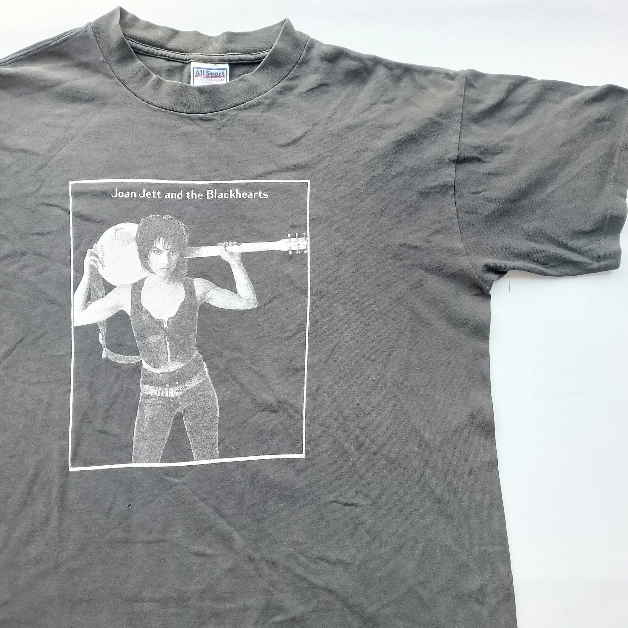 Vintage 90's Joan Jett And The Blackhearts T Shirt size XL ( W 24 x L 29.5)