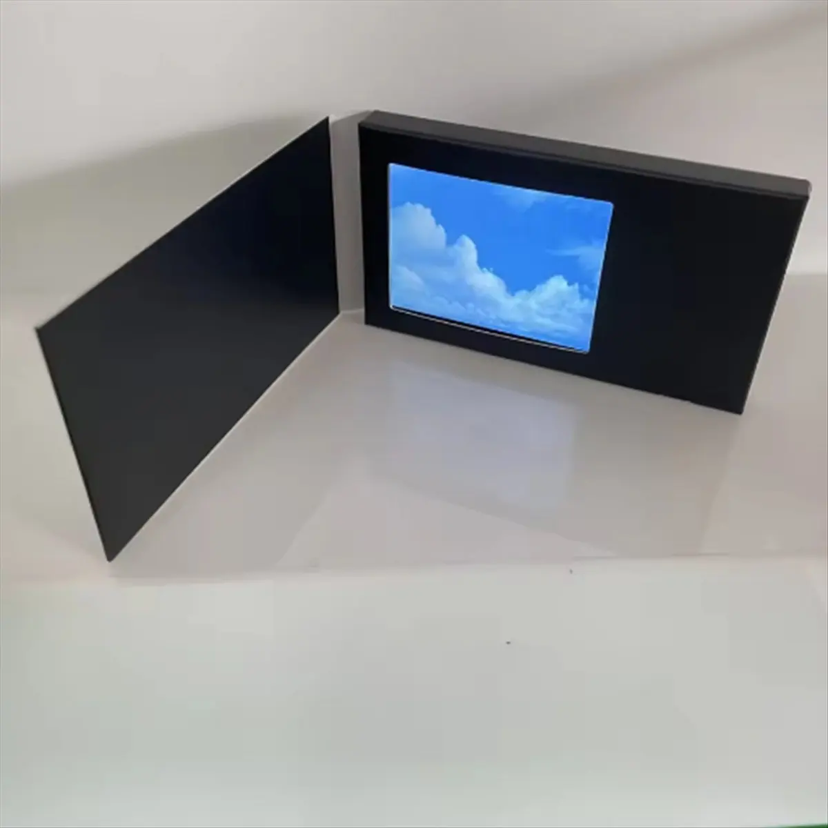 Promotion 2.4 Inch LCD Video Greeting Card 128MB Memory in Paper MP4 Video Player Invitation Lcd Greeting Card Music Greeting