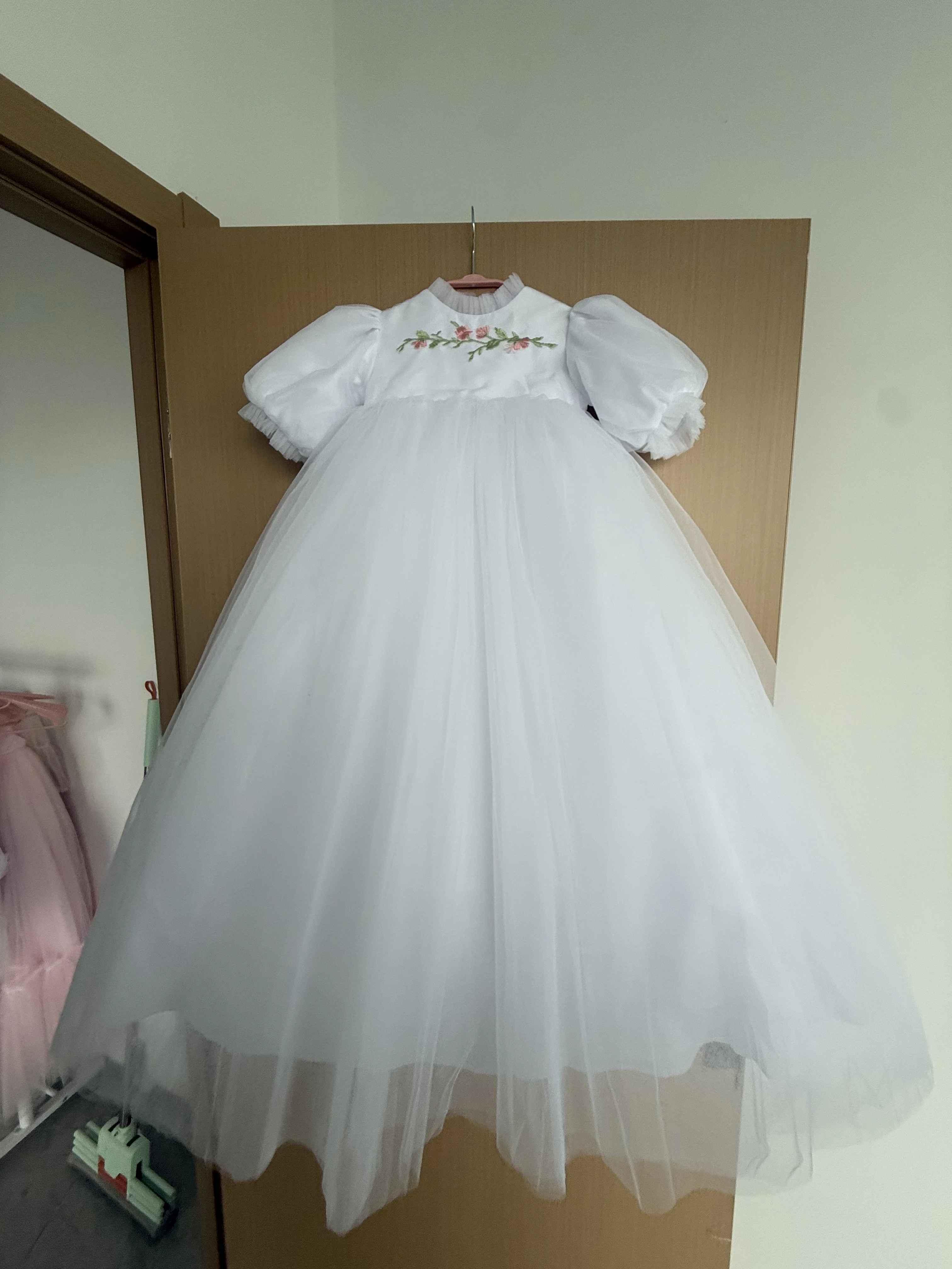 Mädchenkleid Weißes Tüll Flauschiges Exquisites Applikations-Blumenmädchenkleid für Hochzeit Geburtstagsfeier Kommunion Abendballkleider – Detail 1