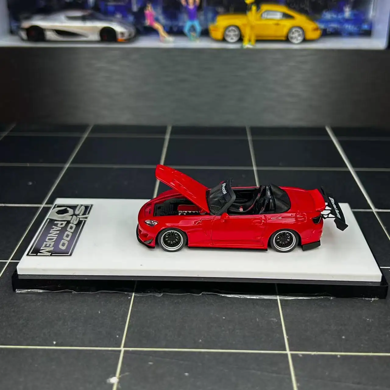 Diecast MT1:64 Scale S2000 AP1 Convertible Sports Car Pandem Rocket Rabbit Alloy Car Model Collectible Toy Gift Souvenir Display