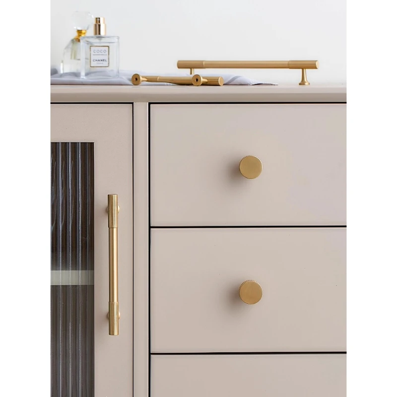 Poignée de porte d'armoire de style français, poignée rayée pour tiroir, poignée de porte de garde-robe, lumière nordique de luxe en cuivre, couleur naturelle
