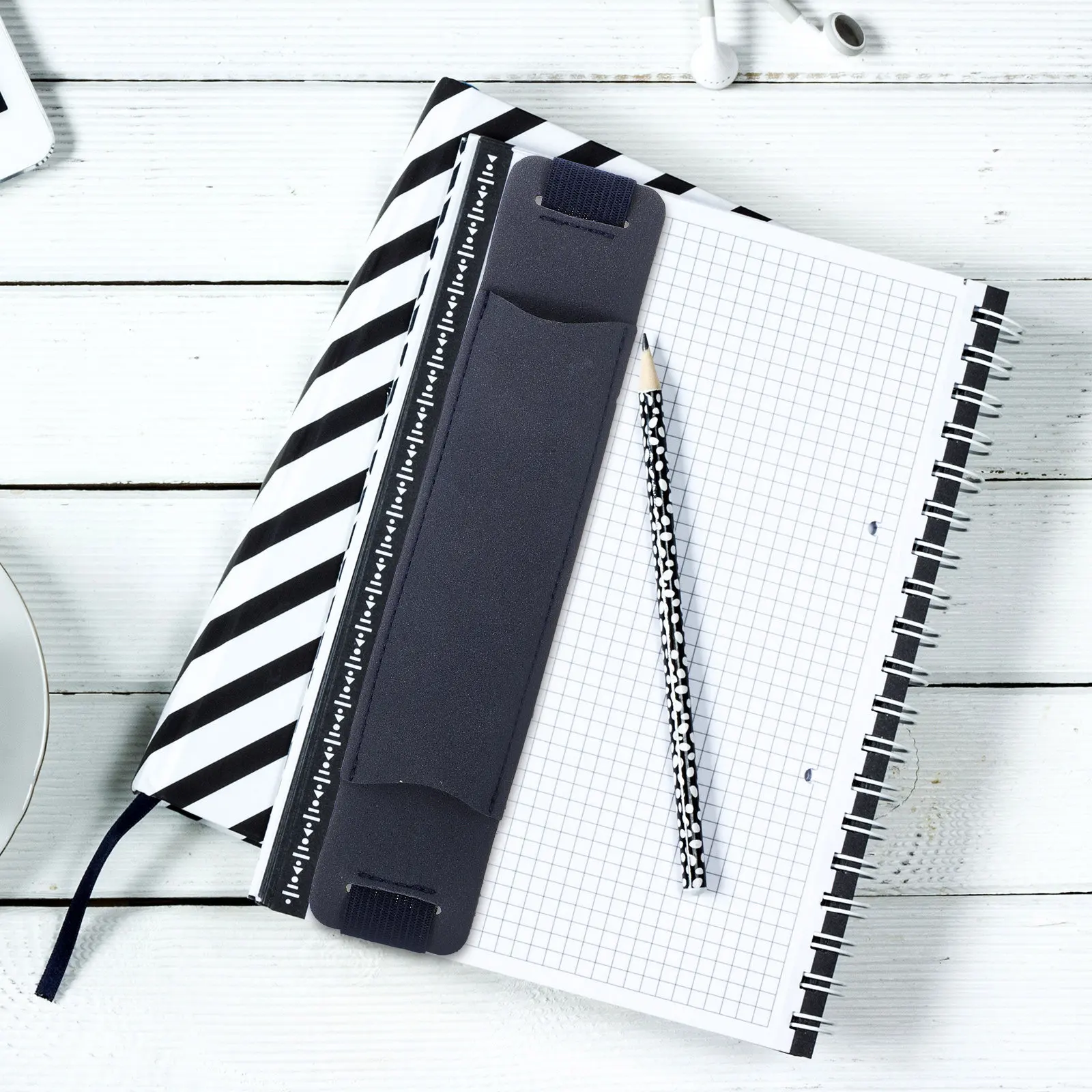 3Pcs Pen Cases Vintage Fountain Pen Sleeves Elastic Band Notebook Holders Protective Covers Stylish Designs