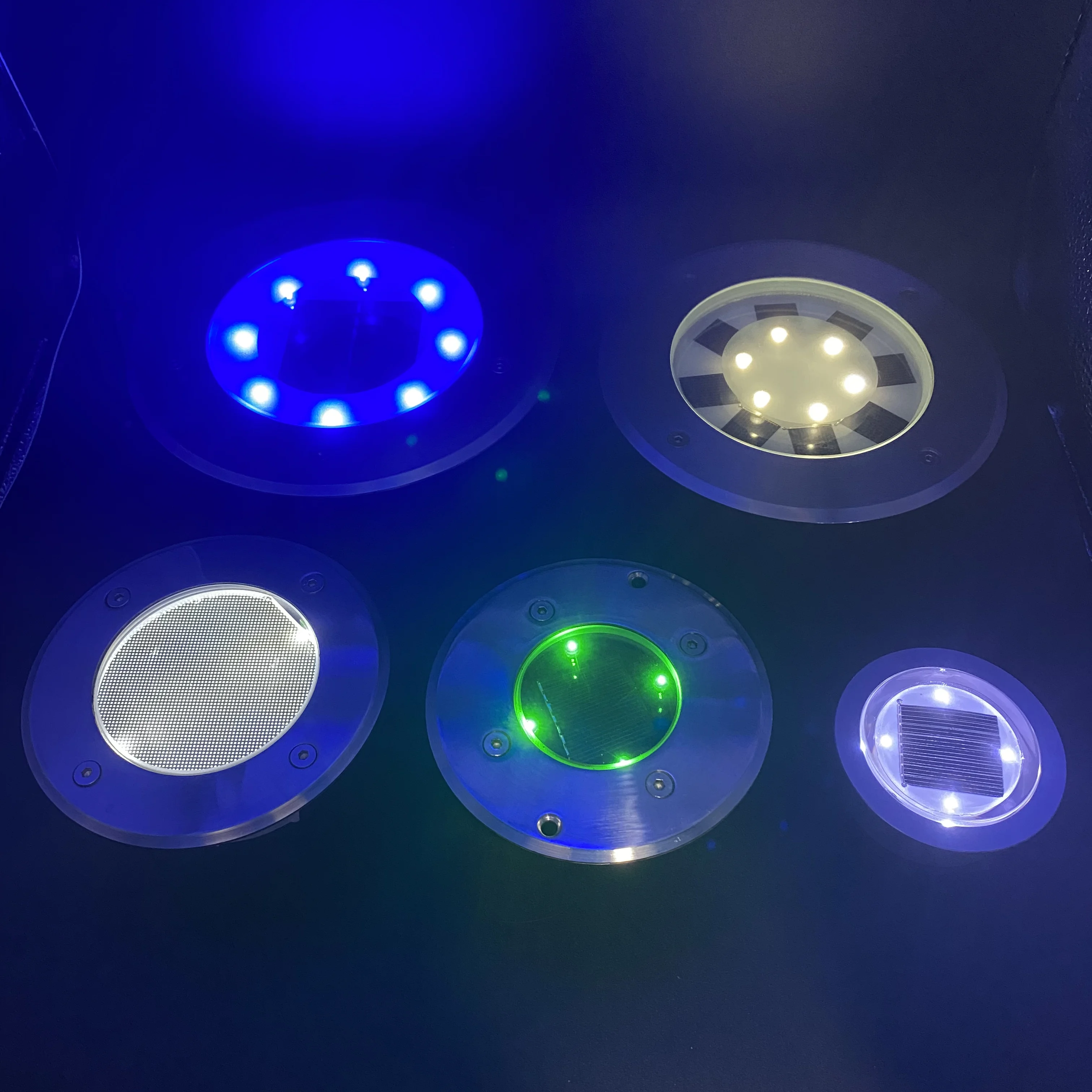 Stainless Steel Outdoor Light Waterproof IP68 Light Emitting Diode Underground Solar Ligh