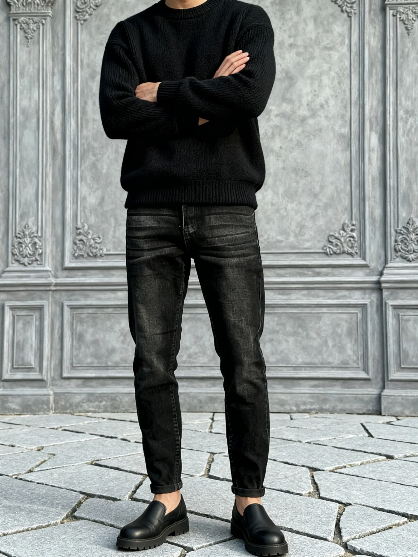 Jean noir tendance Y2K pour homme, coupe slim originale, pour usage quotidien, sans accessoires ni ceinture inclus.