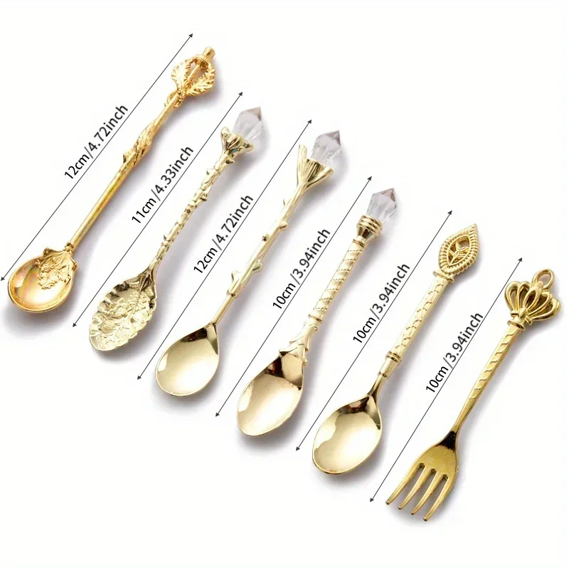 6Pcs European Style Palace Retro Coffee Spoon Metal Carving Exquisite Fruit Spork Spoon Set Dessert Spoon Teaspoon Kitchen Tool