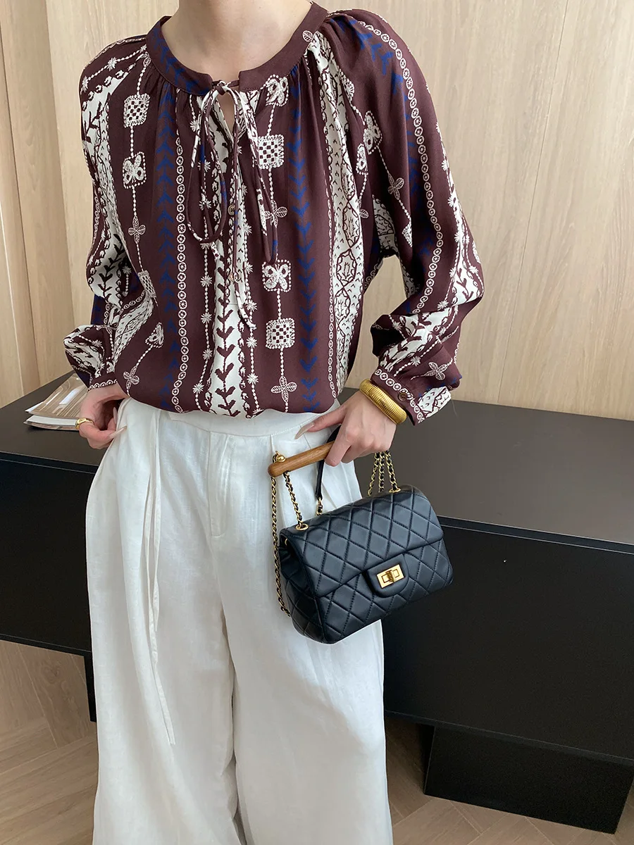 

Blended vacation style printed lace up round neck long sleeved shirt