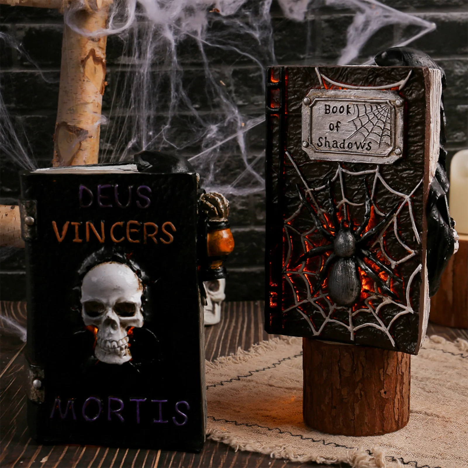 

Gothic Style Decorative Ornaments Simulated Skeleton Spider Fake Book Resin Sculpture 2025 Halloween Party Desktop Decorations