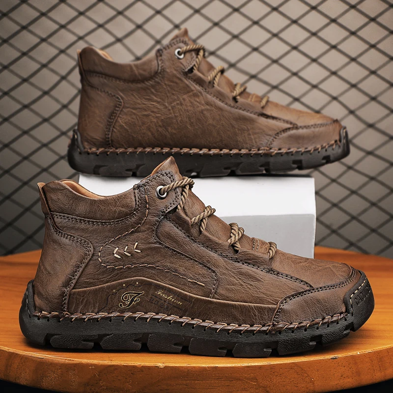 

Men Wide Leg Hand Sewn Outdoor Sports Leisure Boots for Warmth Anti Slip Breathability in Autumn Winter Plus Size （38-48）