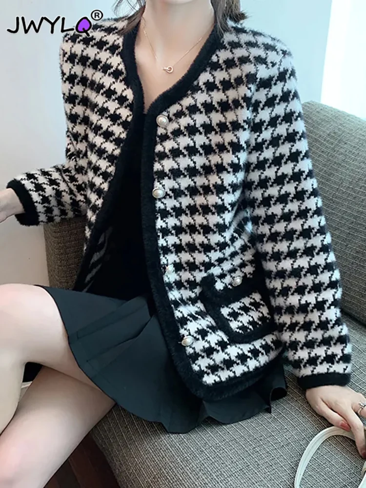 2023 Autumn Winter O-neck Houndstooth Print Women Clothing Elegant Loose Long Sleeve Mink Fleece Coats New Korean Streetwear Top