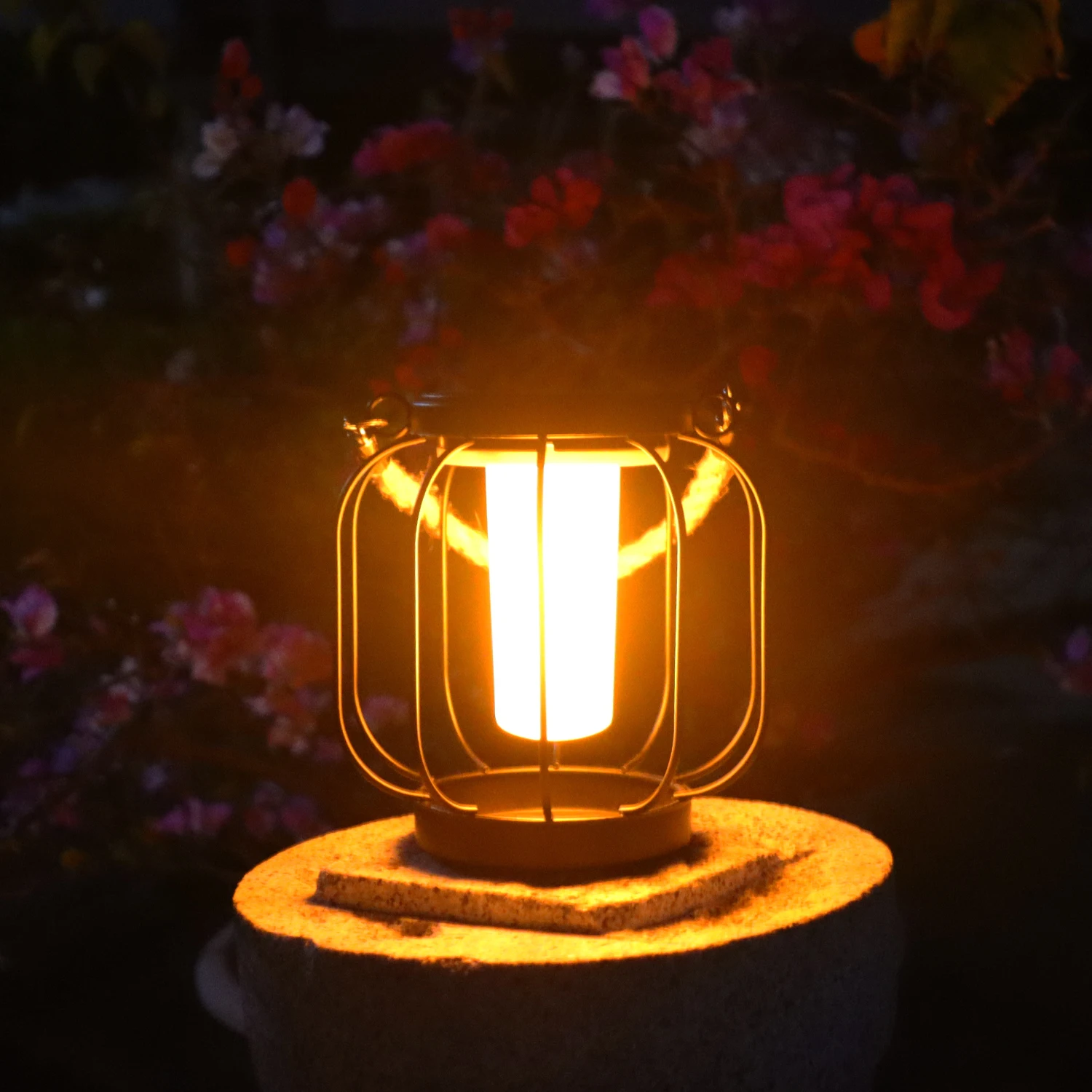 Vintage Finish Metal Solar Lights, Outdoor Yard & Garden Night Landscape Decor