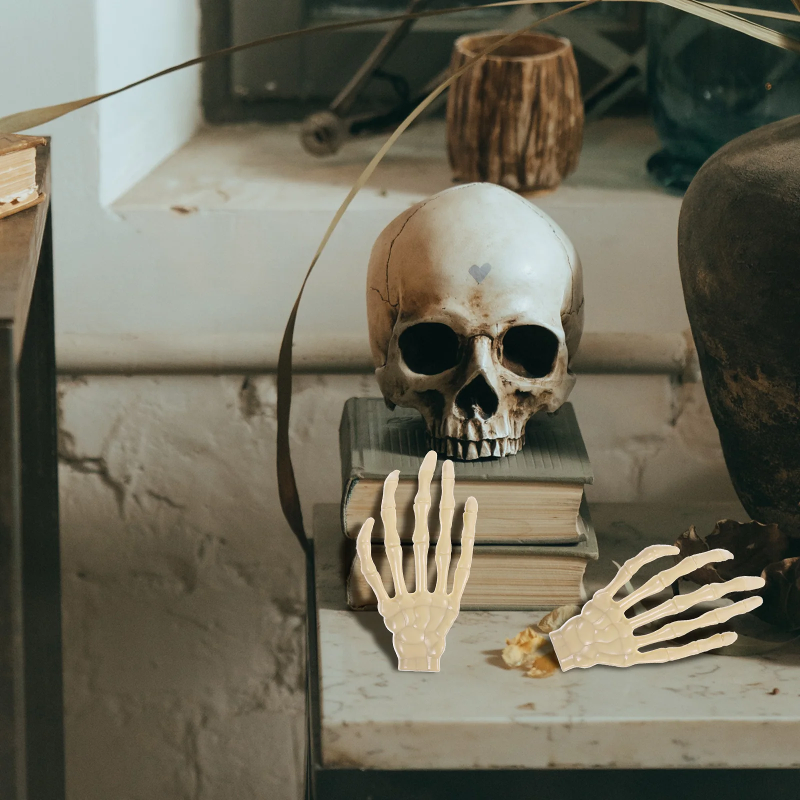 

8 Pcs Halloween Photo Props Garden Hand Ornaments Decorations Creepy Scary Skeletons