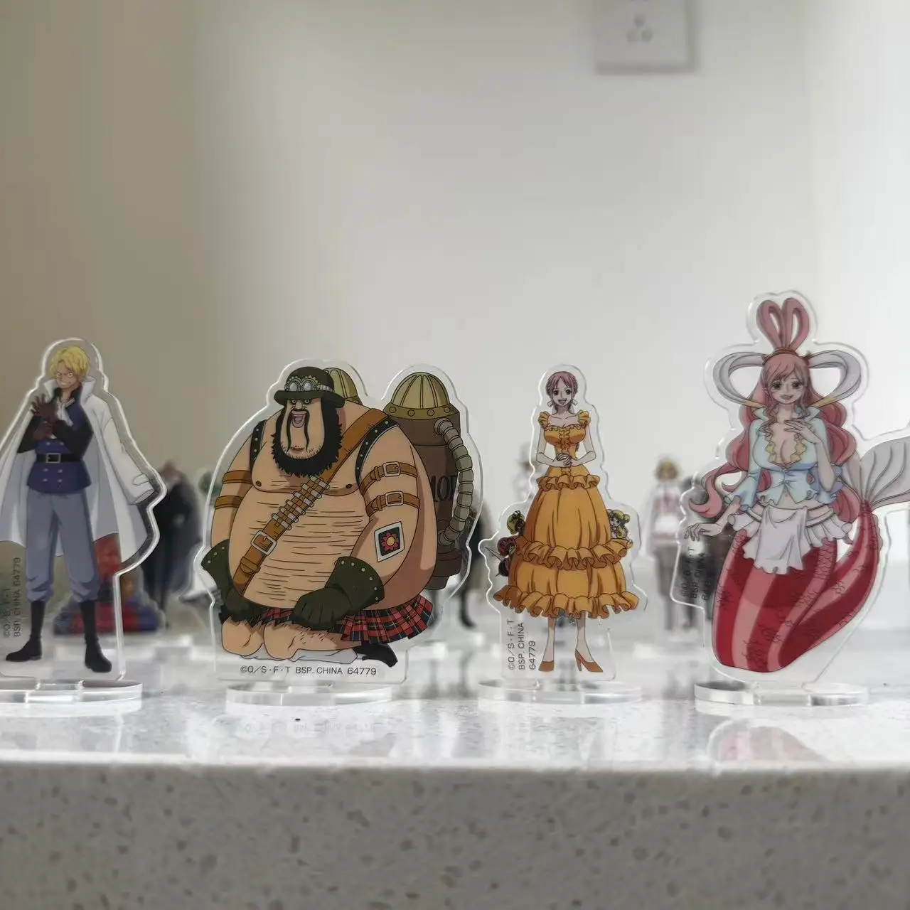 สแตนดี้อะคริลิคแท้จากอนิเมะวันพีซ ชุดห้าผู้อาวุโส อิมู CP-AIGIS 0 ชิราโฮชิ วีวี่ สตัสซี่ โมเดลฟิกเกอร์ของสะสม