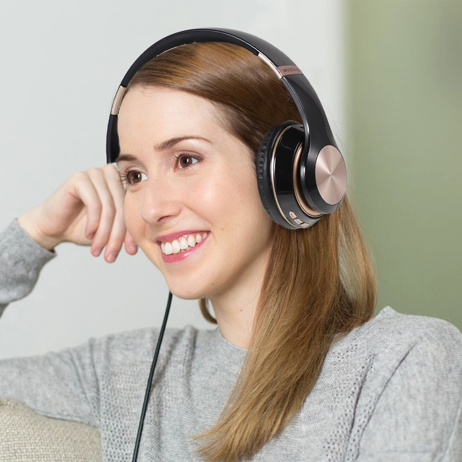 

Wireless Headphones Headset Sports Game Computer Low Noise High Sensitivity Sound Reducibility Clear Word Passage