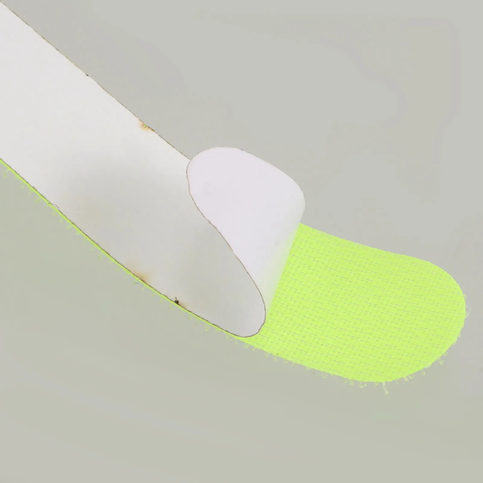 

3Pcs Racket Retriver Tape Fluorescent Tennis Ball Picker Racket Edge Protector Frame Tape Outdoor Beach Tennis Supplies