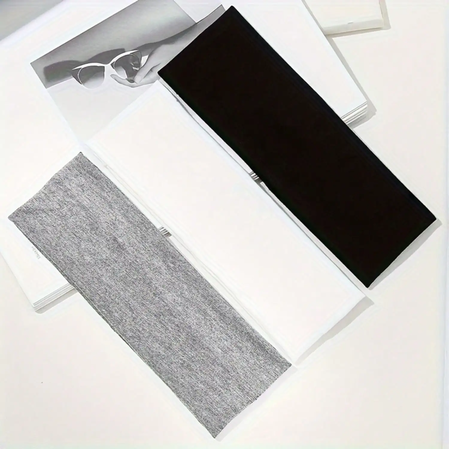 3 Pieces Women's Solid Color Casual Headbands - Sweat-resistant, all-season headbands for everyday wear, sports