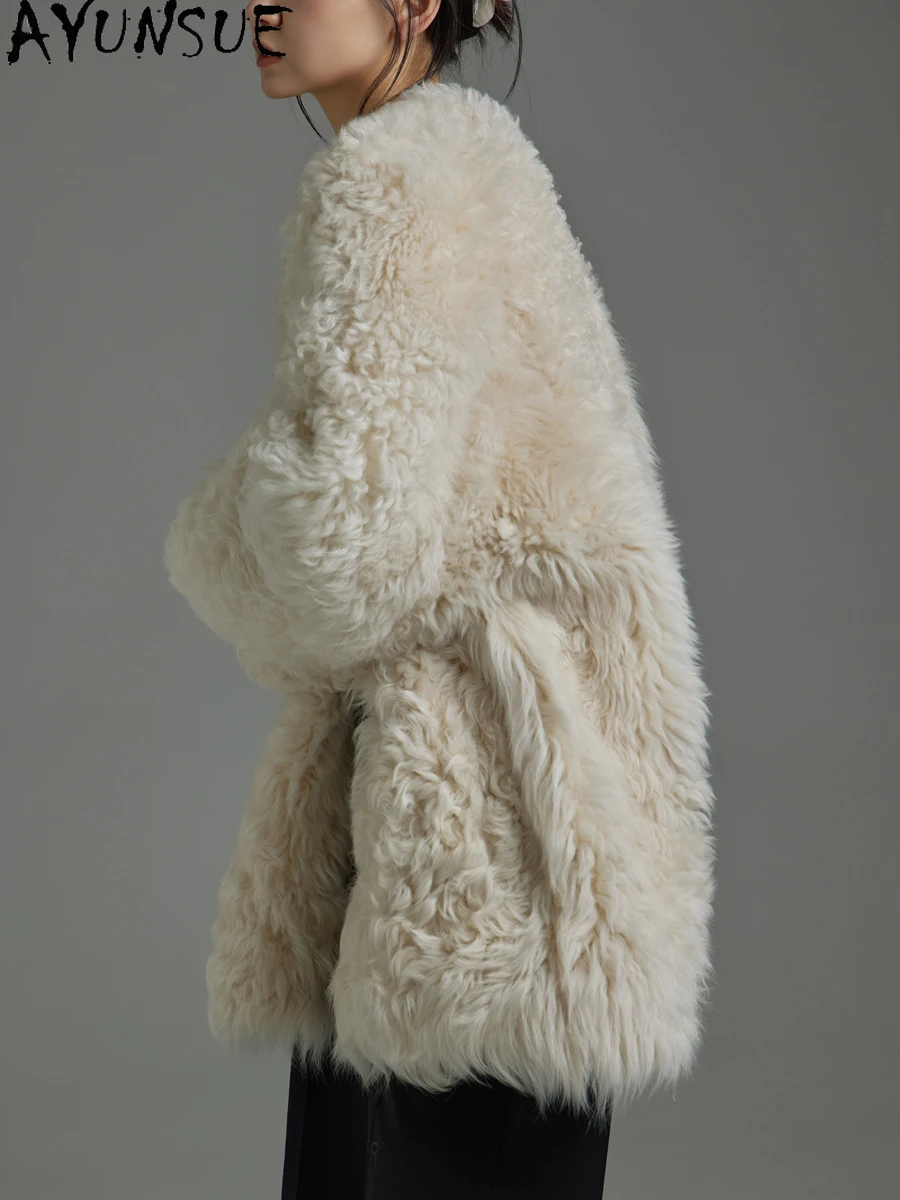 AYUNSUE 천연 양피 모피 코트 여성 중간 길이 진짜 가죽 자켓 여성 겨울 의류 2025 럭셔리 v 넥 Шуба Женская