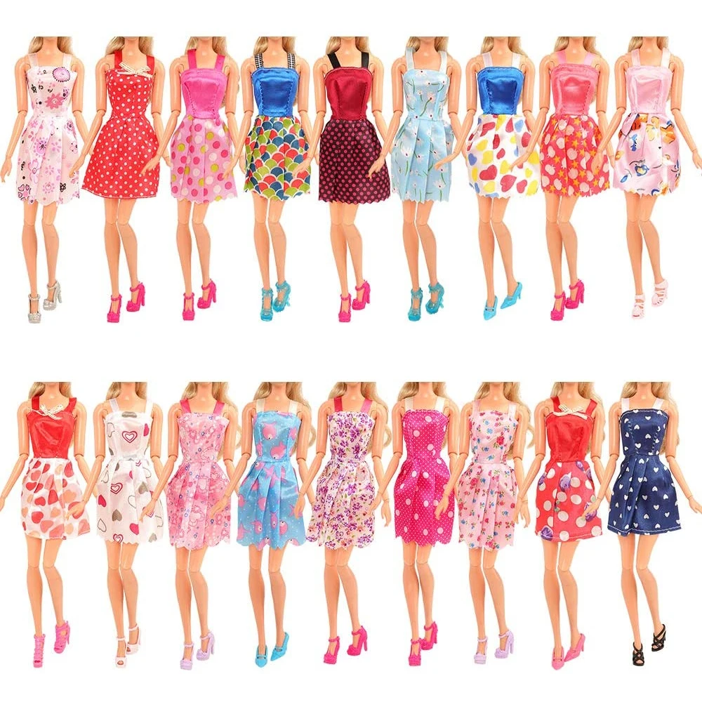 35 Item/Set Doll Accessories=10 Mix Fashion Cute Dress+10 Accessories+10 Hanger+5 Shoes Dress Clothes For Barbies Doll Toys Gift