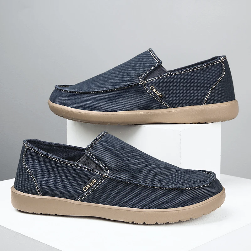 Soft Walking Vulcanized Shoes New Casual Male Loafers Outdoor Lightweight Men Flats Fashion Men's Sneakers Slip on Canvas Shoes