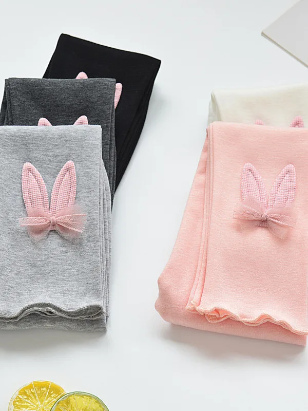 

Хлопковые брюки-клеш для девочек, весенне-осенняя одежда, модные длинные брюки с мультяшным принтом и высокой талией для малышей