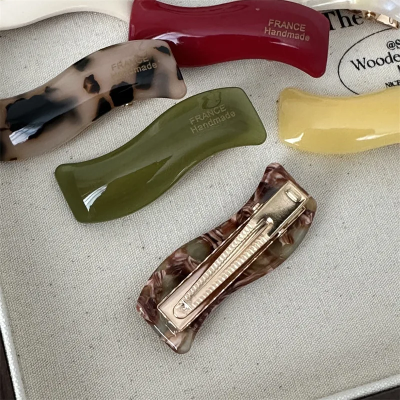 حجم صغير نسخة رائعة الذهب التسمية موجة المشابك خلات ، مخالب الشعر العصرية ، مقاطع الجانب سيدة ، اكسسوارات للشعر الفتيات