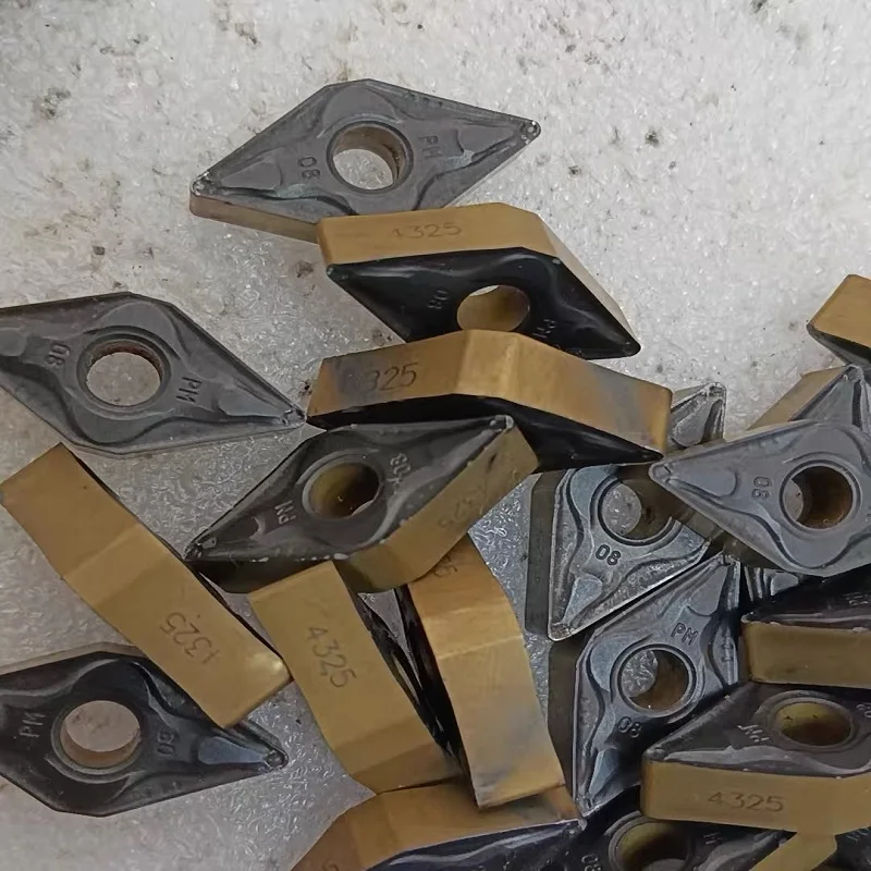 

CNC blade DNMG150608-PM 4325