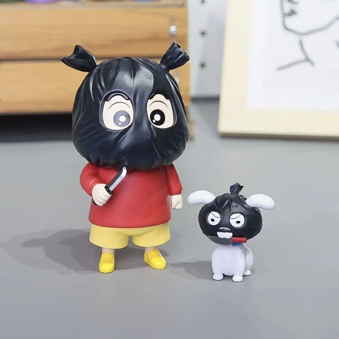 

Kawaii ребристый карандаш Шин Чан маленькая белая периферийная кукла ручной работы милый и невинный настольный орнамент подарок для девочек на день рождения игрушки