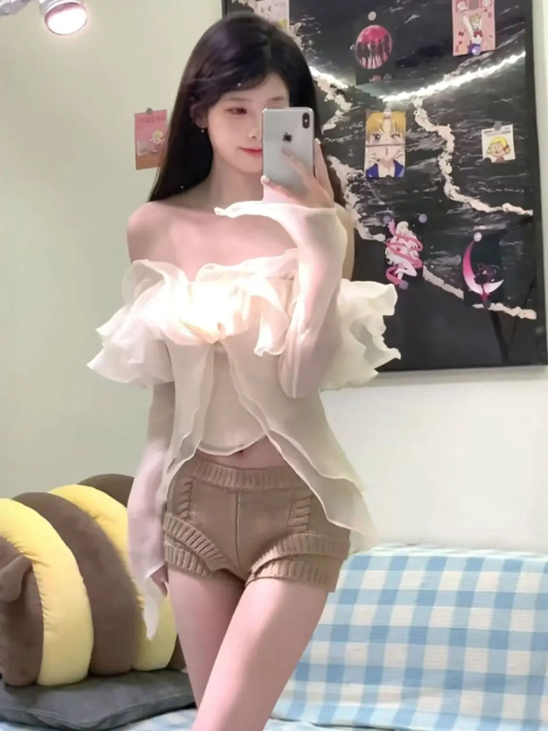 

Spring 2026 Women's Slim Fit ort irt Gentle Sle One oulder Unique Design Casual Wear for Various Ocns