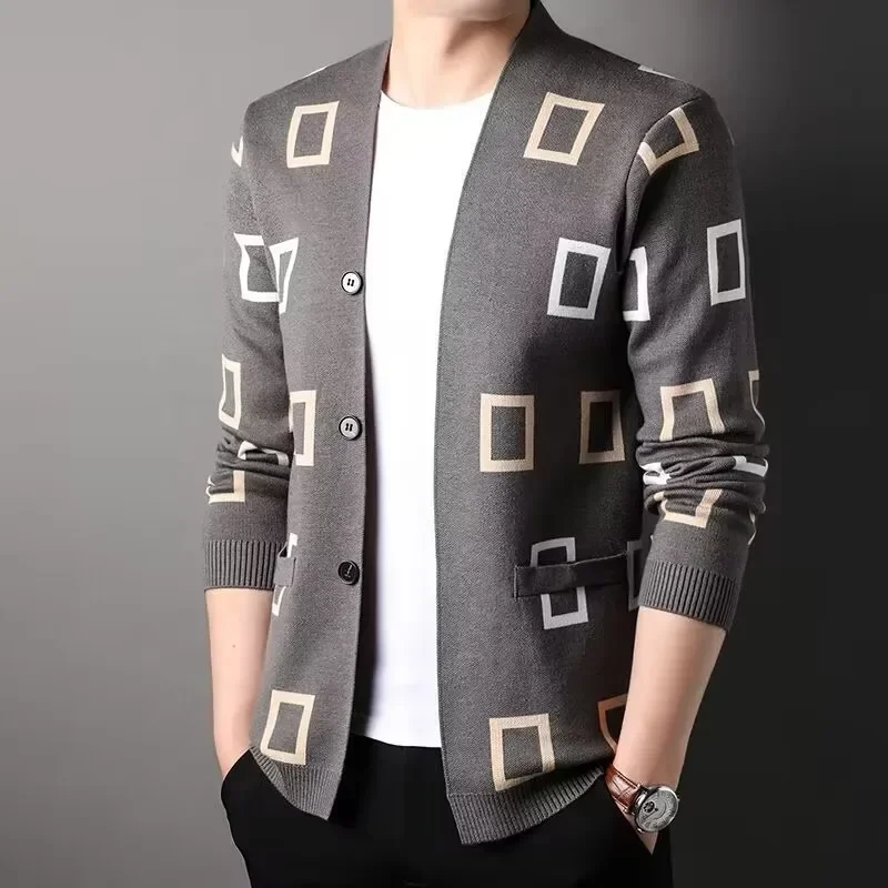 

Pop 2024 European And American Men's New Fashion Jacquard Slim Long-sleeved Knitted Cardigan For Spring And Autumn.
