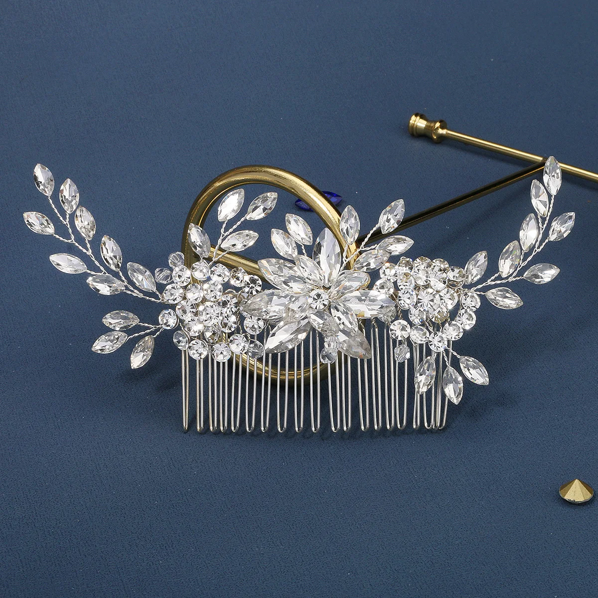 

Silver Vintage Horse Eye Rhinestone Florist Hair Comb Bridal Hairpin Jewelry Headdress Accessories Holiday Gifts for Women