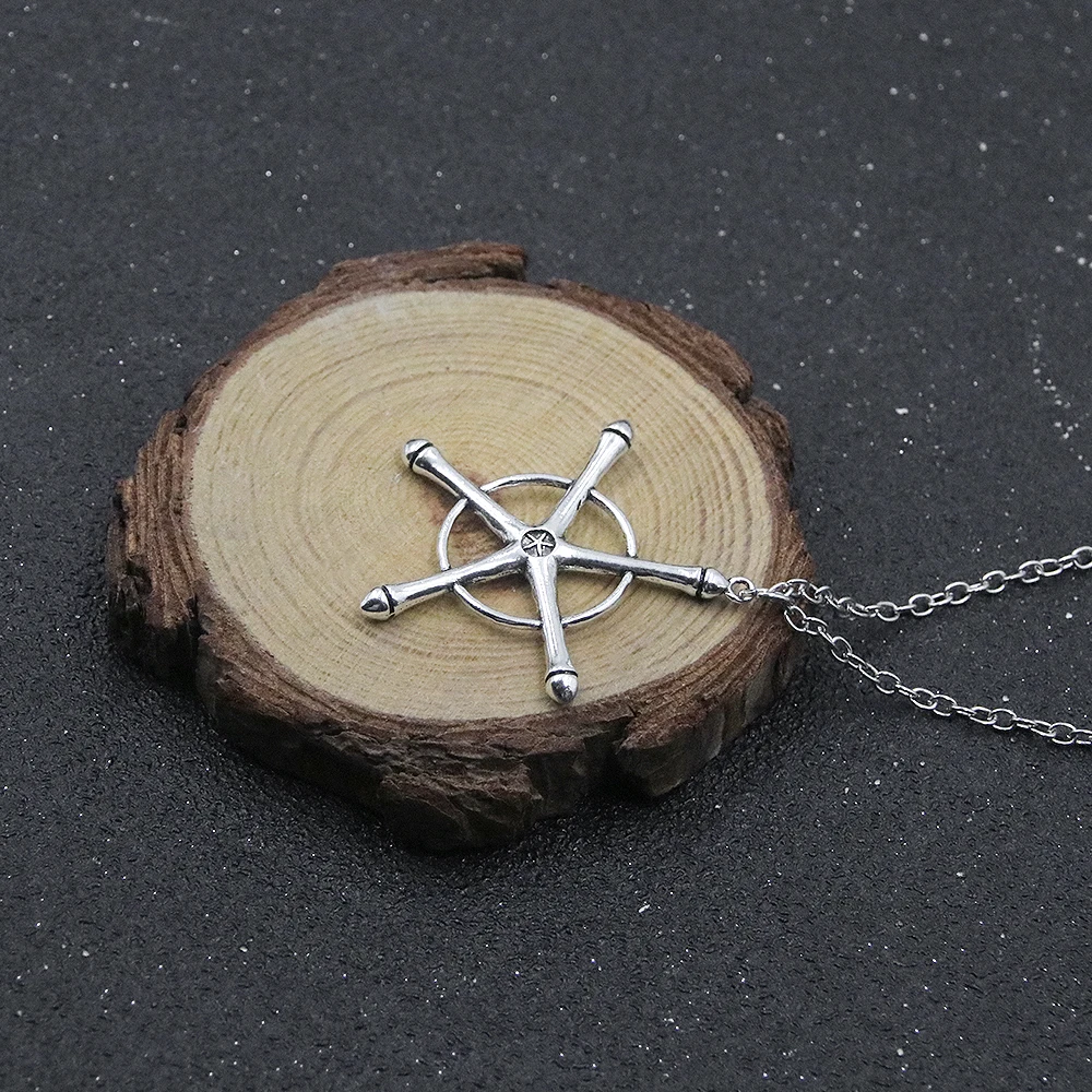 Anime Bleach Quincy Ishida Uryuu Necklace Cosplay Alloy Choker Chain Ginrei Gojiaku Amulet Pendant Necklace Jewelry Accessories image 4