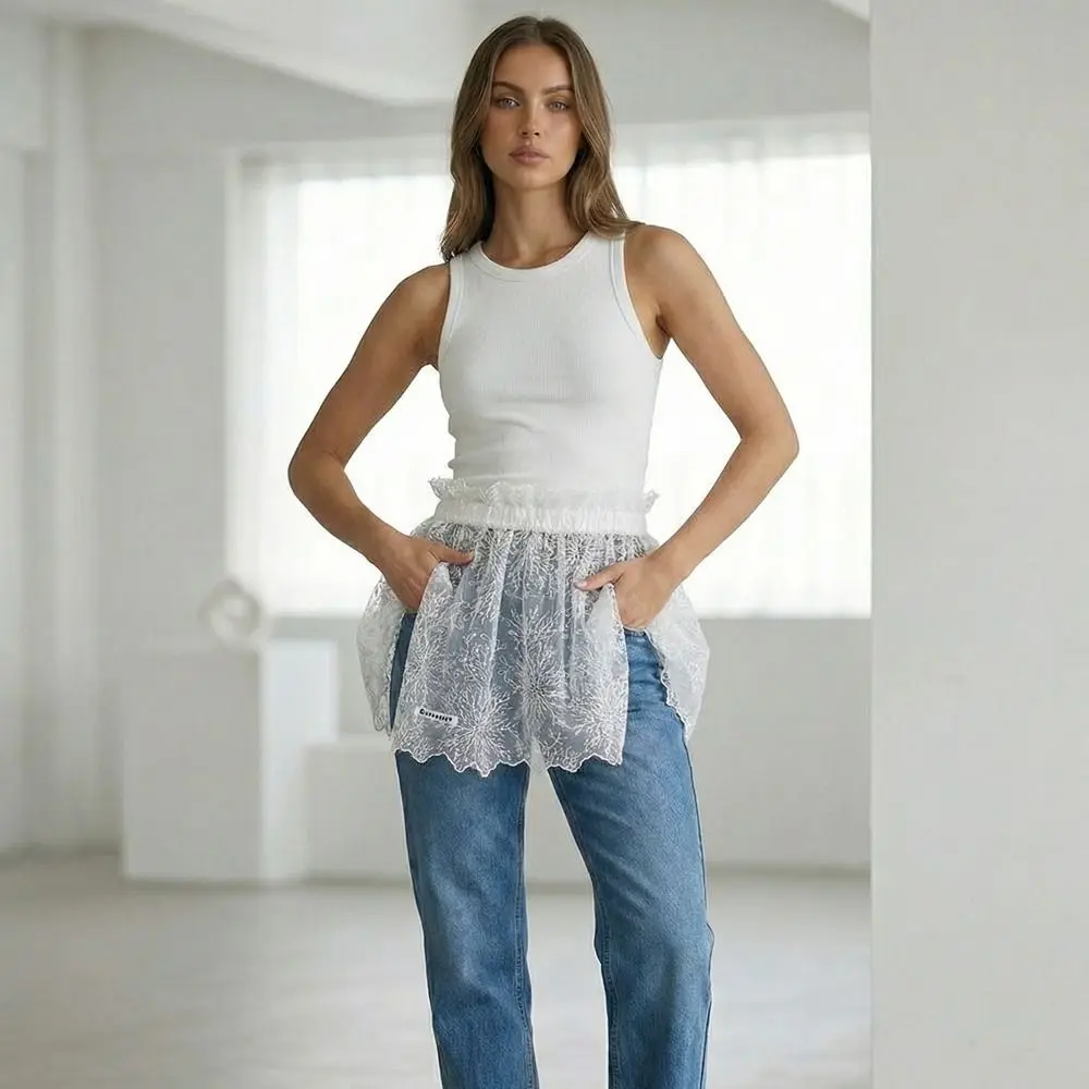 saia-curta-feminina-estilo-balletcore-doce-com-renda-branca-babados-e-camadas-estilo-coreano-com-amarracao