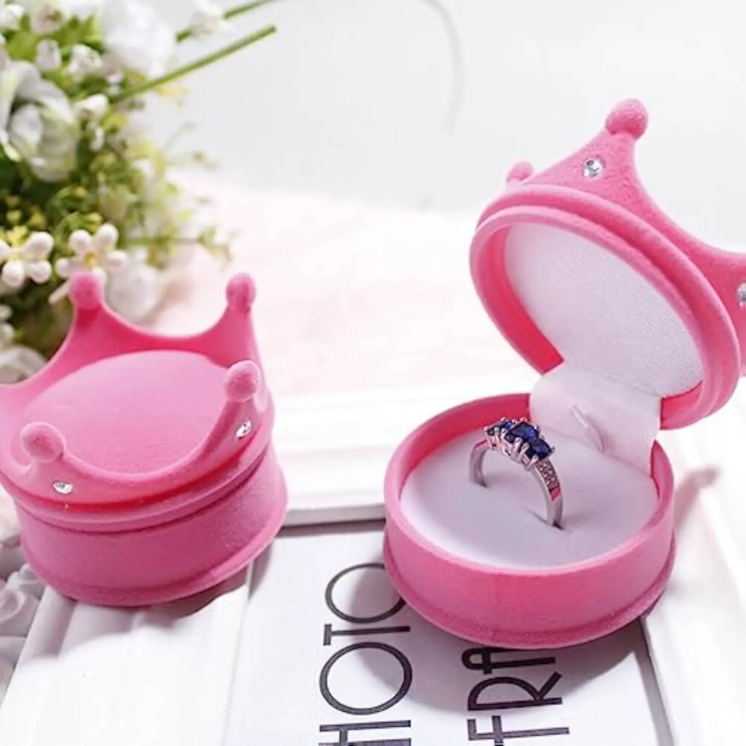 صندوق مجوهرات مخملي على شكل تاج وقلادة وحلق هدية لتخزين العرض