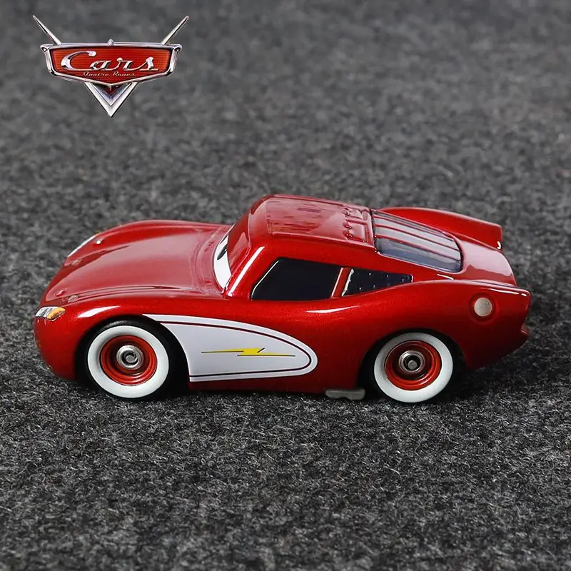 Mini Racing Cars Simulation Alloy Car Toys Die-casting Metal Model Children's Car Love Version of Lightning McQueen