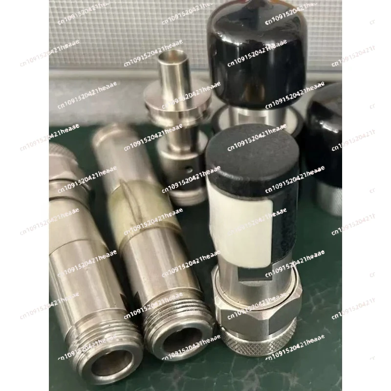 

Suitable for RF Impedance Converter, Converter, N Male 50Ω To N Female 75Ω,11852B