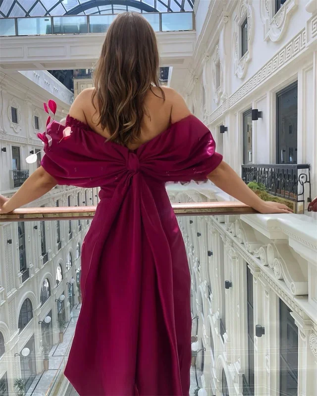 Little Daisy Dostosowane Plisowane kokardki z piórami Drapowane proste Długie sukienki z odkrytymi ramionami Sukienki na zamówienie Eleganckie