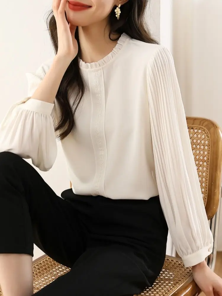 Spring And Autumn Long Sleeved Top 2023 New Women's Chiffon White Shirt Women's Design Sense Commuter Bubble Sleeves