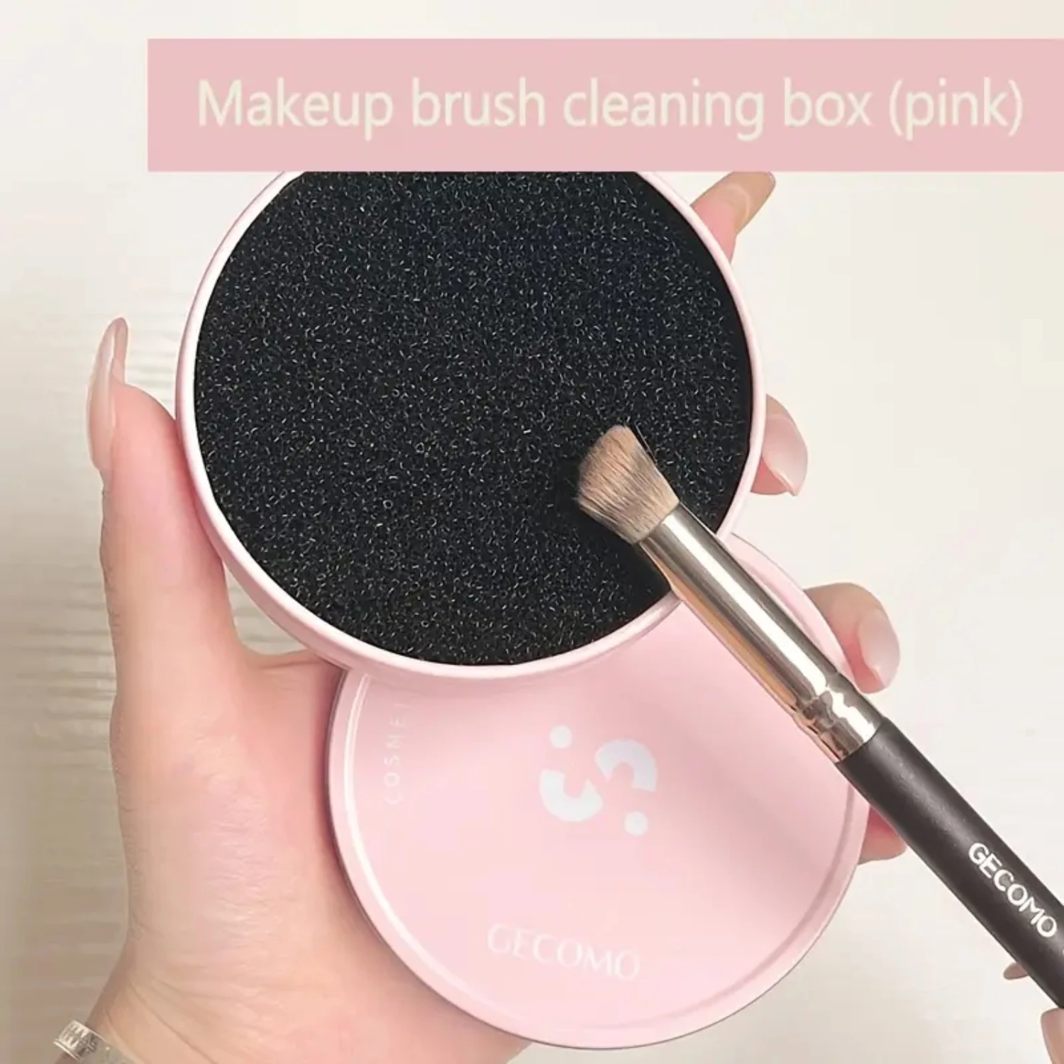 Reusable Water Dry Free Color Removal Cleaner Sponge for Makeup Brushes, Black Brush Color Removal Cleaner Sponge, Effective and