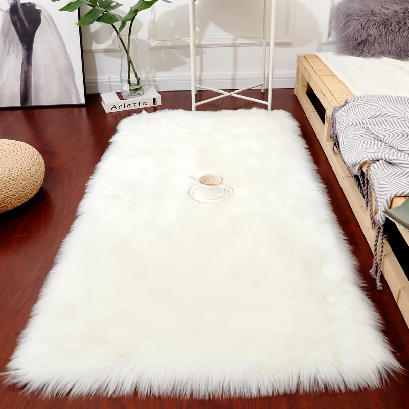 Artificial Sheepskin Carpet - Fluffy Washable Seat Pad & Cushion, Ideal for Sofa, Chair, Bedroom & Living Room Decor