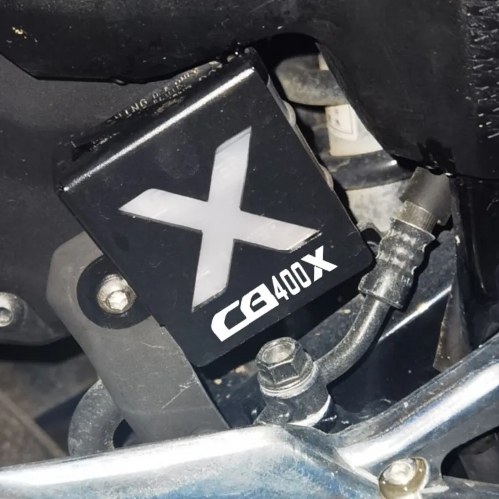 

CBR CB 400 500 X R Rear Brake Master Cylinder Oil Fluid Reservoir Cover Guard For Honda CB400X CB500F CBR400R CBR500R / ABS