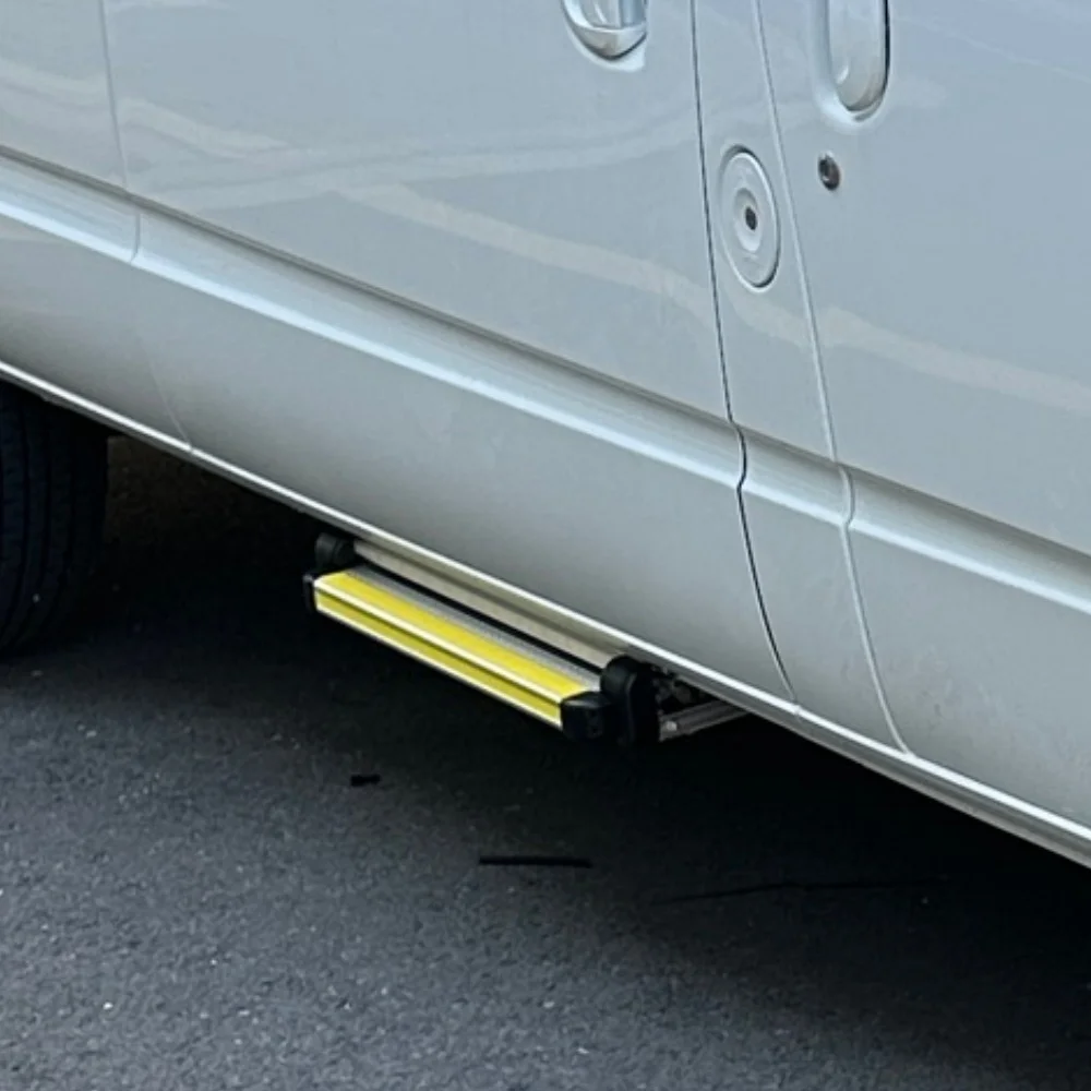 

Electric Automatic Sliding Step RV Van Caravan Camper Door Slide Footboard Step for Trailer Motorhome 250kg Capacity 12V Motor