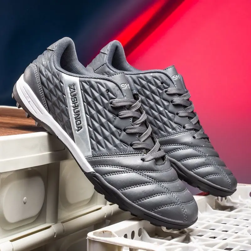 

2025 Sports Football Shoes Sports Running Shoes Abrasion resistant shoes Breathable shoes Anti-slip shoes