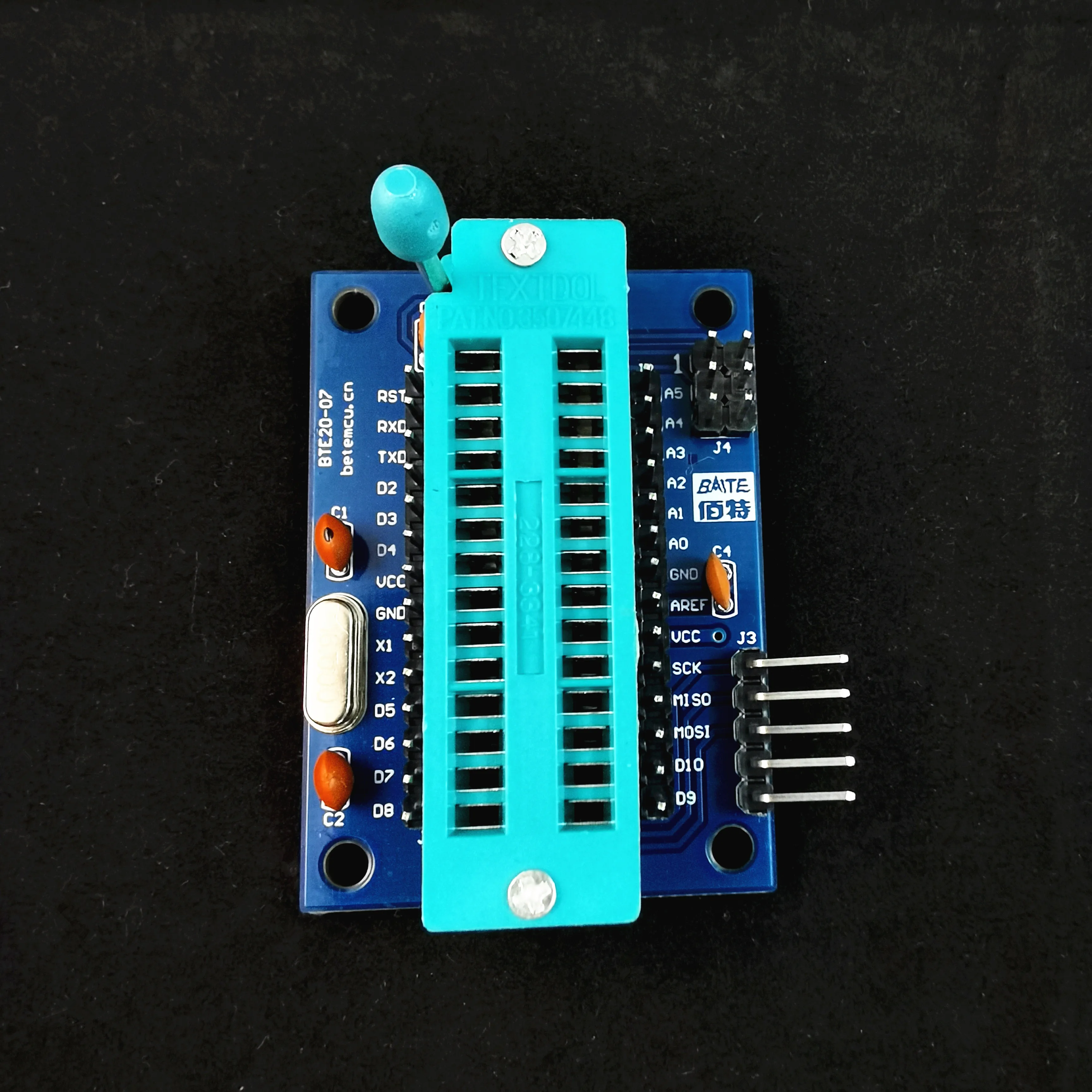 Minimalna płyta systemowa Atmega48/8/168/328P-PU DIP28 może zrobić blok programowania Arduino z ISP6 i szeregowym wnętrzem