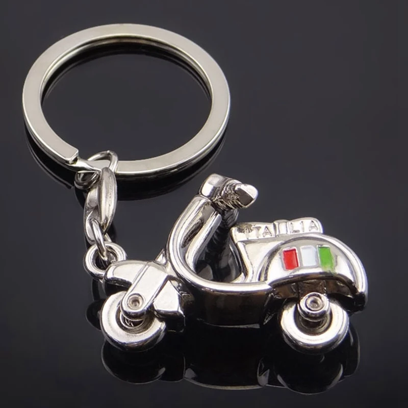 3D Motorcycle Keychain For Vespa Piaggio 125 Ducati Yamaha Suzuki Peugeot Fiat BMW Benz Car Keyring Funny Key Decoration